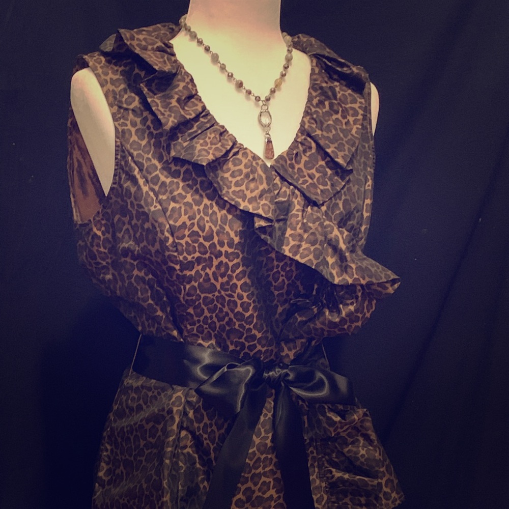 Isadora animal print satin top NWT